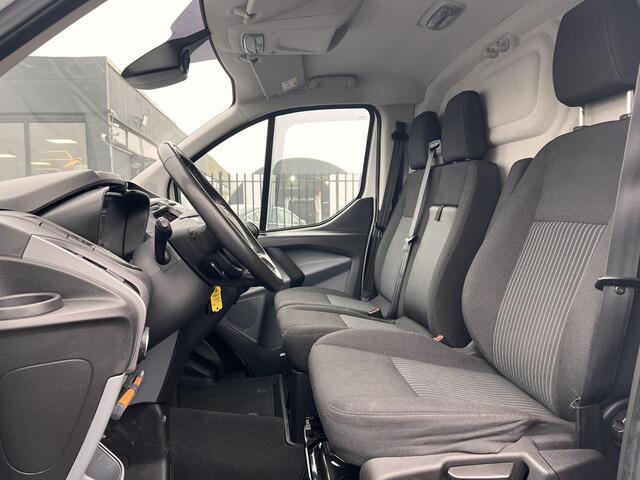 Ford TRANSIT CUSTOM 270 2.2 TDCI L1H1 Trend 2e Eigenaar,Trekhaak,Camera,Navi,Pdc,3-Zits,6 Bak,101pk,Stoelverwarming,Dealer Onderhouden,Apk tot 01-2026