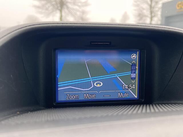 Ford TRANSIT CUSTOM 270 2.2 TDCI L1H1 Trend 2e Eigenaar,Trekhaak,Camera,Navi,Pdc,3-Zits,6 Bak,101pk,Stoelverwarming,Dealer Onderhouden,Apk tot 01-2026
