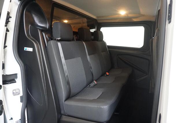 Ford TRANSIT CUSTOM 300 L2H1 Trend Dubbele Cabine Automaat Airco Bluetooth Cruise Control Navi Trekhaak
