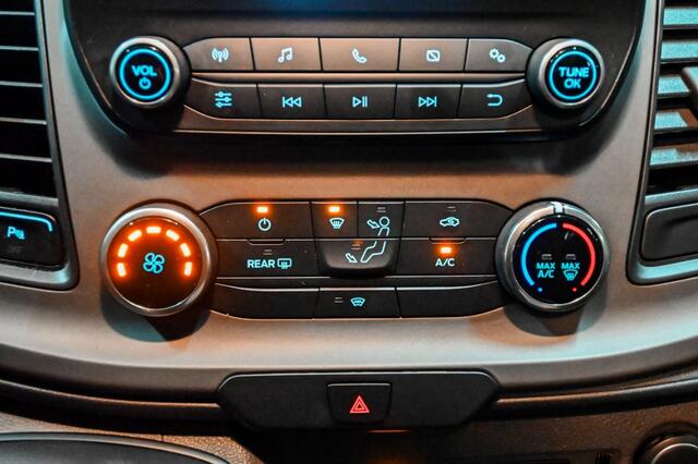 Ford TRANSIT CUSTOM 2.0 TDCI | 9 persoons | 29.500 ex BTW | L1H1 320 incl BTW