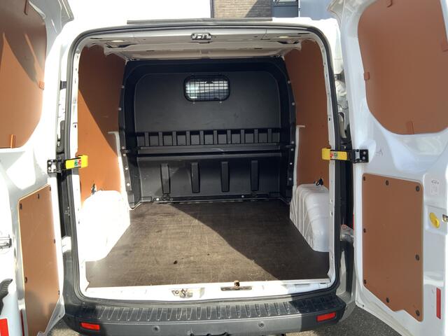 Ford TRANSIT CUSTOM 290 2.0 TDCI L2H1 6 Zits Trend DC Airco Cruise Trekhaak 2150 kg Camera Euro 6