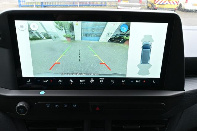 Ford TRANSIT CUSTOM Trend 320L DC L2 2 2.0 TDCI LED, ACC, Navigatie, Camera, 2 Schuifdeuren