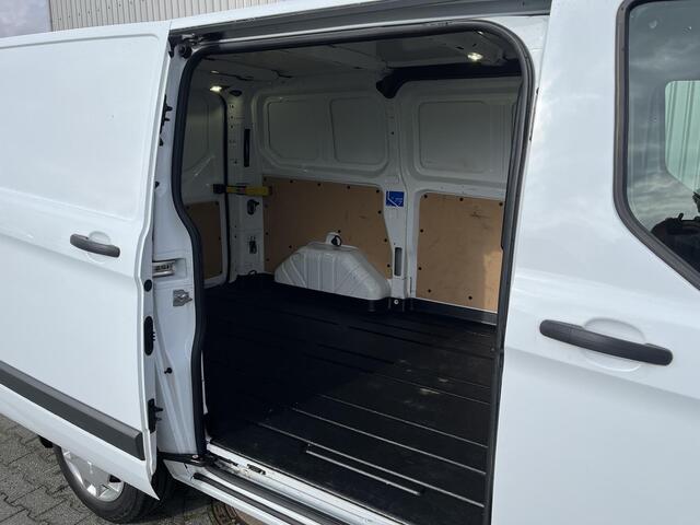 Ford TRANSIT CUSTOM 270 2.2 TDCI L1H1 Trend*A/C*CRUISE*HAAK*TEL*PDC*3P