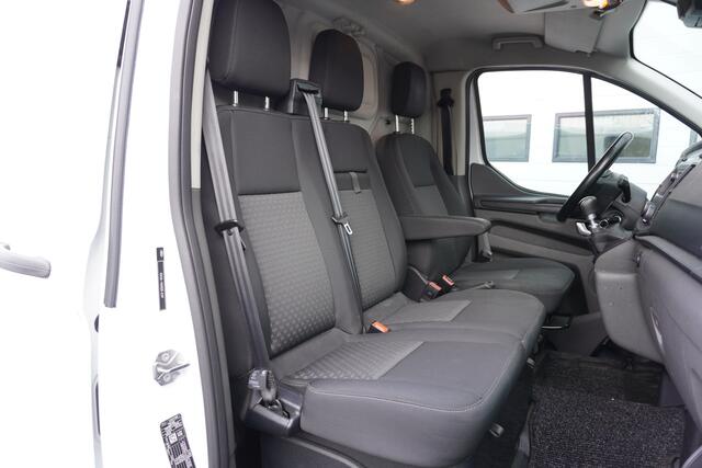 Ford TRANSIT CUSTOM 2.0 TDCI 145PK L2 EURO 6 - Airco - Cruise - PDC - ¤12.950,- Excl.