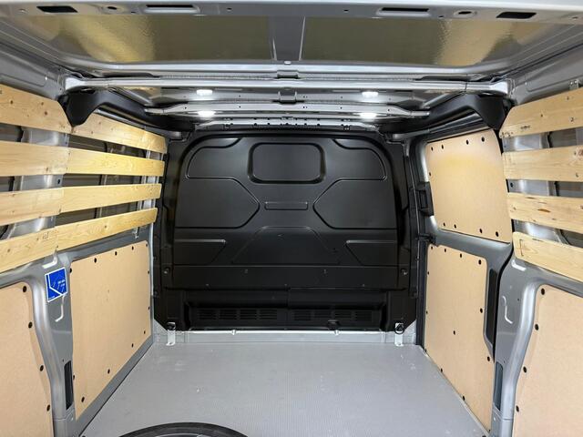 Ford TRANSIT CUSTOM 320 2.0 TDCI L2H1 Sport | Automaat 185pk | Camera | Bi-Xenon | Trekhaak | Stoelverwarming | Betimmering + Vloer | Raptor Grille