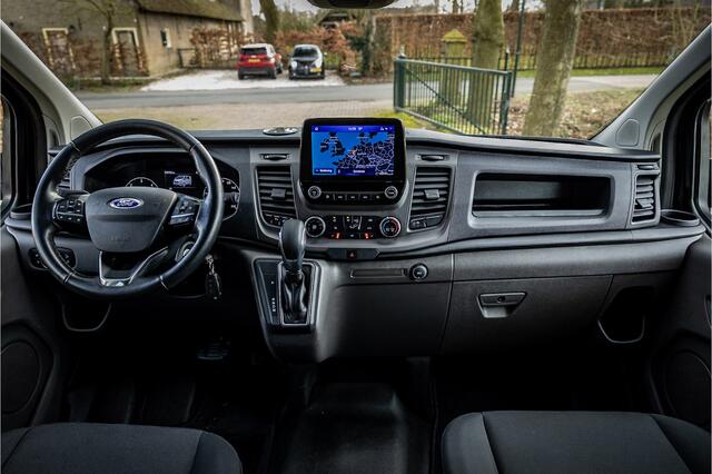 Ford TRANSIT CUSTOM 320 2.0 TDCI L2H1 Trend DC Dubbele Cabine Navigatie 18" Sidebars