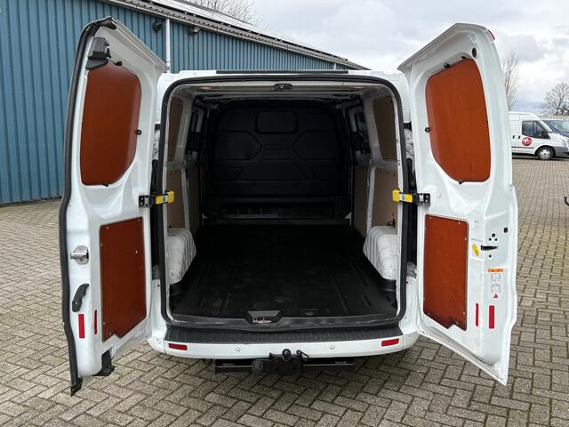 Ford TRANSIT CUSTOM 290 2.0 170Pk TDCI L2H1 Limited / Cruise / Airco / 2x SCHUIFDEUR / Navi / Trekhaak /