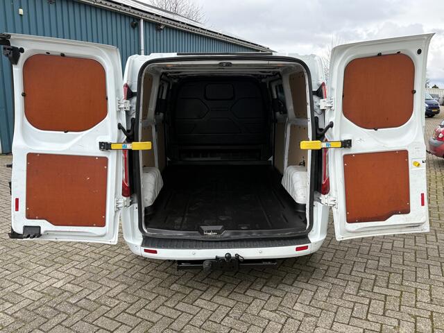 Ford TRANSIT CUSTOM 290 2.0 170Pk TDCI L2H1 Limited / Cruise / Airco / 2x SCHUIFDEUR / Navi / Trekhaak /