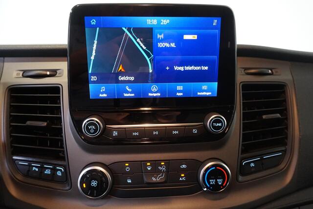 Ford TRANSIT CUSTOM 130pk Automaat L2H1 Trend Navigatie Camera Cruise control Trekhaak Airco 3 Zits