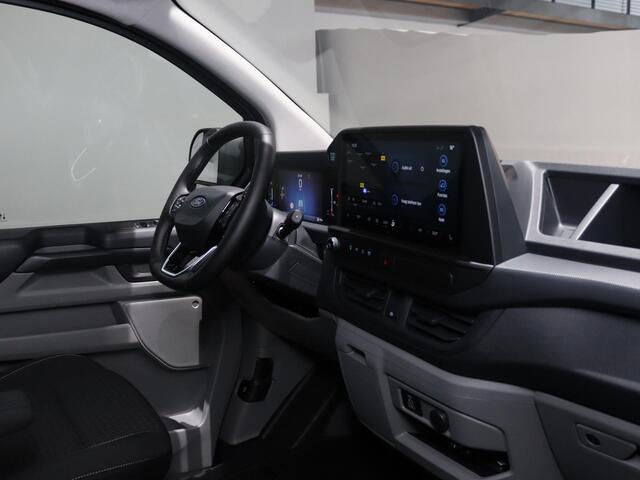 Ford TRANSIT CUSTOM 320 2.0 TDCI L2 H1 Trend | AWD | Aut. | 170PK | 4X4 | Schuifdeur L+R | 3-zits | Navigatie | LED | Digital Cockpit | Side-Assist | Parkeercamera | Styling pakket