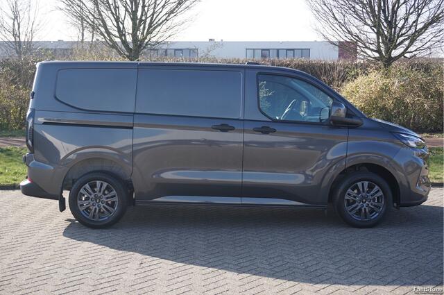 Ford TRANSIT CUSTOM 320S 136PK Trend AUT BPM VRIJ!! Navi, Cam, Adap. Cruise, Omvormer, 17" LM, Trekhaak!! NR. 328