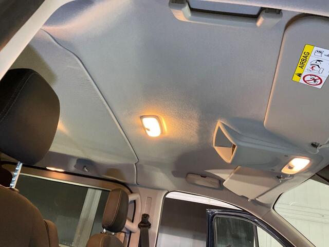 Ford TRANSIT CUSTOM 300 2.0 TDCI L2H1 Limited DC Automaat | Dubbele Cabine | 5-persoons | Adaptive cruise control | Camera | Navigatie