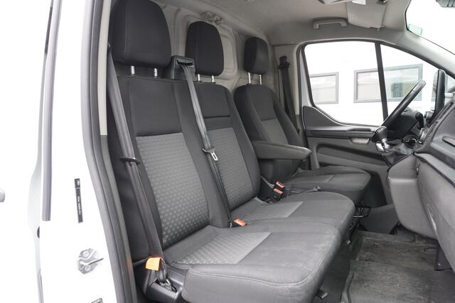 Ford TRANSIT CUSTOM 2.0 TDCI EURO 6 - Airco - Navi - Cruise - ¤ 13.950,- Excl.