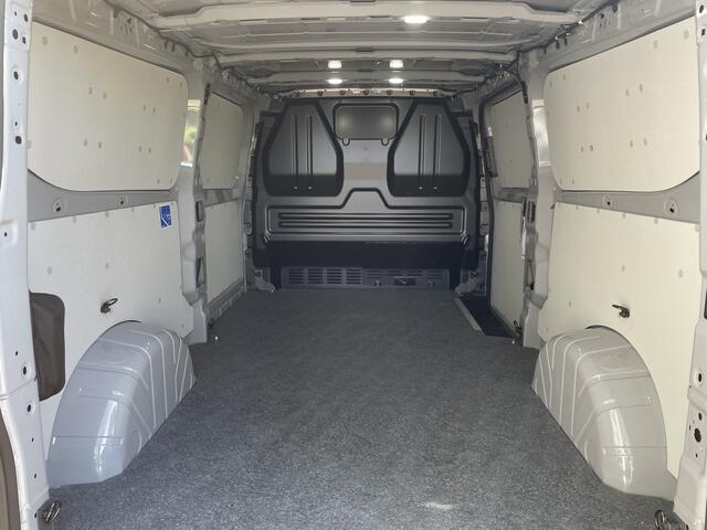 Ford TRANSIT CUSTOM 300 2.0 TDCI L2H1 Limited 150PK handgeschakeld