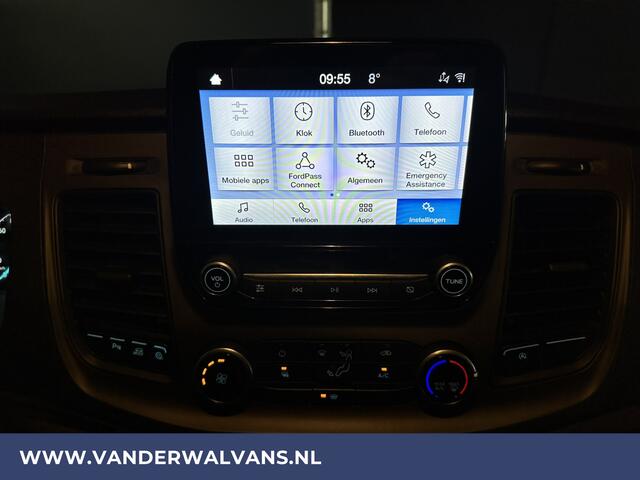 Ford TRANSIT CUSTOM 2.0 TDCI 131pk L2H1 Euro6 Airco | LED | Apple Carplay | Android Auto | Cruisecontrol Parkeersensoren, Verwarmde voorruit, Bijrijdersbank, 2800kg trekvermogen