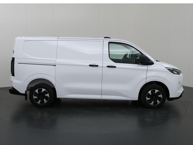 Ford TRANSIT CUSTOM 320 2.5 PHEV | L1 H1 | Trend | Plug-in Hybride | Parkeercamera | 3-zits | BPM-Vrij | Toegang ZE-zone