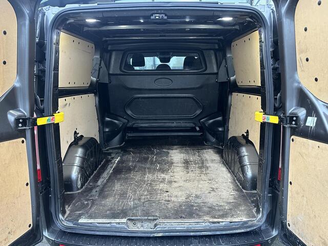 Ford TRANSIT CUSTOM 320 2.0 TDCI L2H1 DC*NAVI*CAM*HAAK*A/C*CRUISE*TEL*