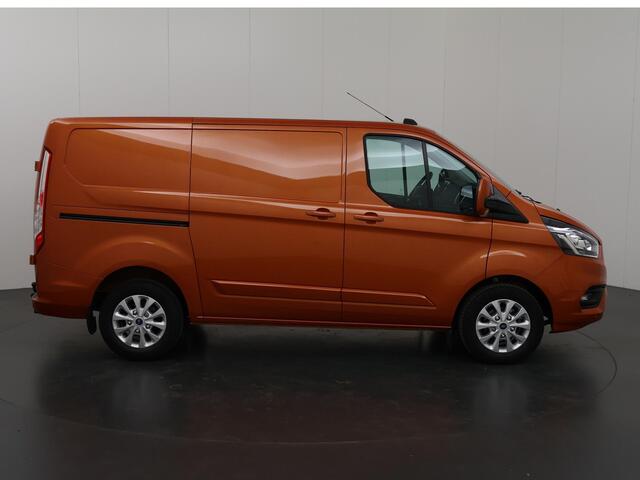 Ford TRANSIT CUSTOM 300 | 2.0 TDCI | L1 H1 | Trend | Parkeercamera | Stoelverwarming | Airco | Cruise Control | LM Velgen