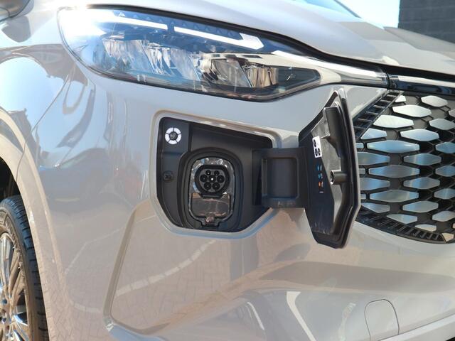 Ford TRANSIT CUSTOM E-Transit 340 L2H1 Limited 65 kWh 218pk met o.a. Diver Assistance Pack en wegklapbare trekhaak, 2.300kg trekgewicht