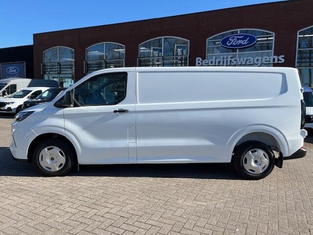 Ford TRANSIT CUSTOM 320 2.0 TDCI L2H1 Trend I BPM VRIJ I AIRCO I CAMERA I PDC I LED LAADBESCHERMINGSPACK I NAVIGATIE