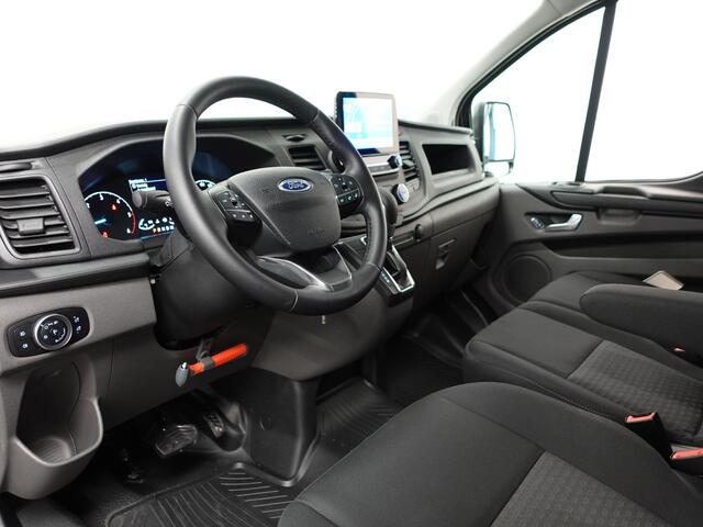 Ford TRANSIT CUSTOM 300 2.0 TDCI 130pk L2H1 Trend Automaat Airco Navigatie Cruise control Camera Parkeersensoren Trekhaak Betimmering Laadruimte