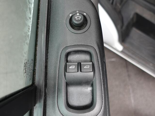 Ford TRANSIT CUSTOM L1H1 Trend Airco Bluetooth Navi Trekhaak Parkeersensoren