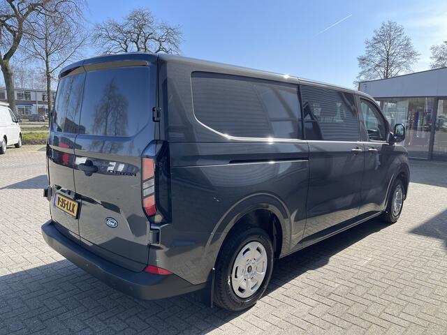 Ford TRANSIT CUSTOM 320 2.0 TDCI 136pk L2H1 Trend DC 6 persoons / NIEUW / BPM vrij! / rijklaar ¤ 39.950 ex btw / lease vanaf ¤ 715 / airco / cruise / camera / metallic lak / led koplampen / euro 6