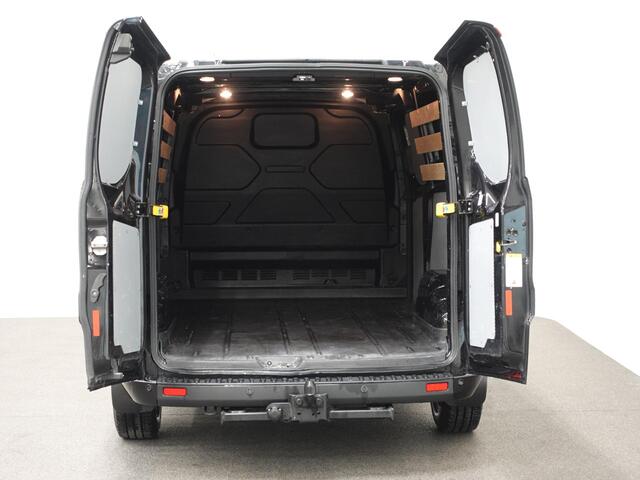 Ford TRANSIT CUSTOM 300 2.0 TDCI L2H1 Trend Automaat Airco Navi Cruisecontrol Camera Parkeersensoren Trekhaak