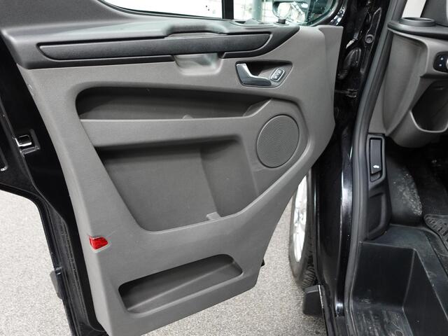 Ford TRANSIT CUSTOM 300 2.0 TDCI L2H1 Trend Automaat Airco Navi Cruisecontrol Camera Parkeersensoren Trekhaak