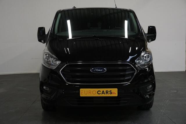 Ford TRANSIT CUSTOM 300 2.0 TDCI 130pk AutoL2H1 Limited Dubbele cabine Ford Transit Custom 300 2.0 TDCI L2H1 Limited Dubbele cabine Navi Airco 2 Schuifdeuren Trekhaak PDC Carplay DAB