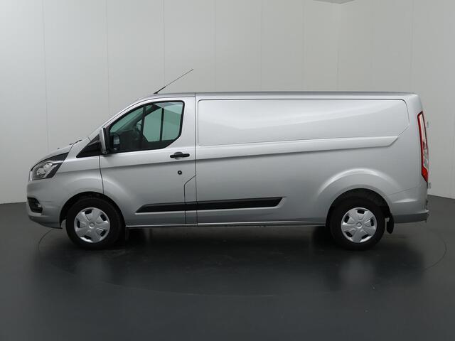 Ford TRANSIT CUSTOM 300 2.0 TDCI Aut. | L2 H1 | Trend | Navigatiesysteem | Parkeercamera | Cruise Control | Spraakassistent | Trekhaak |