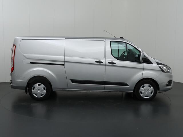 Ford TRANSIT CUSTOM 300 2.0 TDCI Aut. | L2 H1 | Trend | Navigatiesysteem | Parkeercamera | Cruise Control | Spraakassistent | Trekhaak |