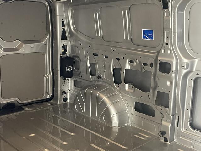 Ford TRANSIT CUSTOM 320 2.0 TDCI L2H1 170 PK AUT / Navi / Camera