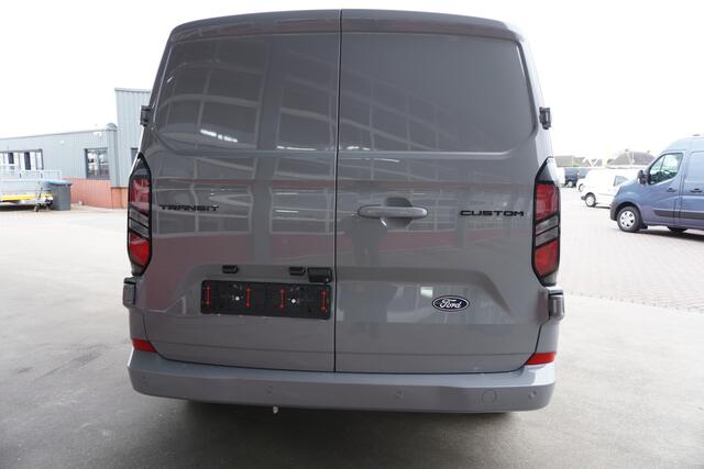 Ford TRANSIT CUSTOM 320 2.0 TDCI 170PK L2H1 Limited Automaat Schuifdeur links en rechts | Airco | adap.Cruise | Navi | Camera