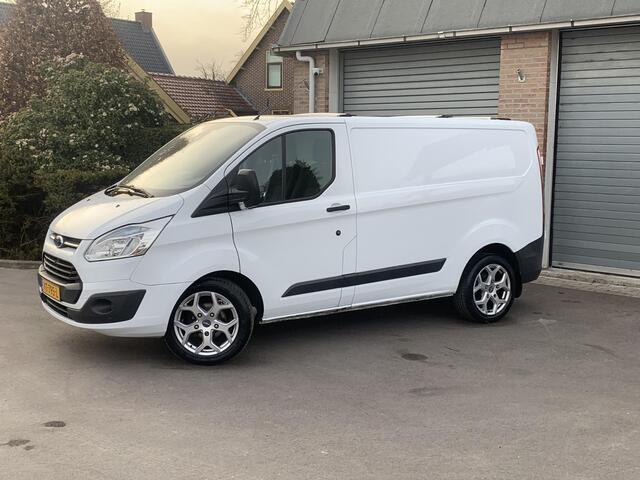Ford TRANSIT CUSTOM 270 2.2 TDCI L1H1 Trend