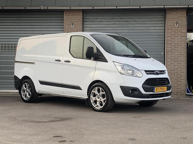 Ford TRANSIT CUSTOM 270 2.2 TDCI L1H1 Trend