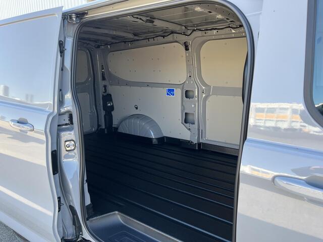 Ford TRANSIT CUSTOM 340 L2H1 Limited 65 kWh Ford Voorraad | Driver Assistance Pack | Verwarmbare passagiersstoel | Inklapbare Trekhaak | 17 inch