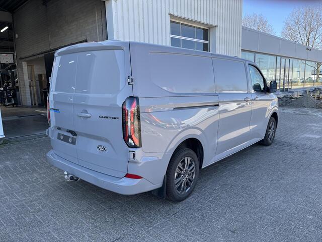 Ford TRANSIT CUSTOM 340 L2H1 Limited 65 kWh Ford Voorraad | Driver Assistance Pack | Verwarmbare passagiersstoel | Inklapbare Trekhaak | 17 inch