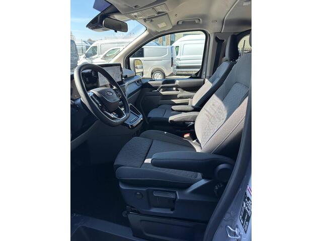 Ford TRANSIT CUSTOM 320 2.0 TDCI L2H1 Limited DC 170pk/125kW Automaat | Garantie 12/2029 / 200.000 km | 5-zits | AGR-stoelen | Driver Assistance Pack | 2x Schuifdeur | 17'' |