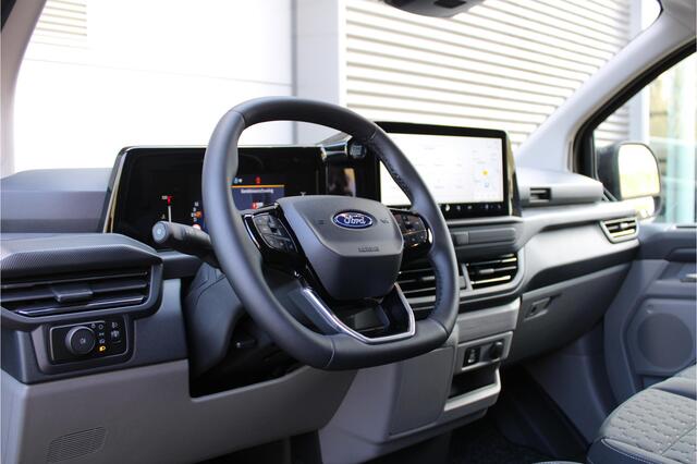 Ford TRANSIT CUSTOM 300 2.0 TDCI L2H1 Limited 136 pk - Side Bars - Voor & Achter Splitter - Spoiler - Trekhaak - Camera - Carplay