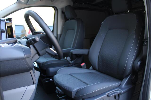 Ford TRANSIT CUSTOM 320 2.0 TDCI L2H1 Limited 170 pk - DC Voorbereiding - 2x Schuifdeur - Elektrisch wegklapbare trekhaak - Carplay - 360 Camera