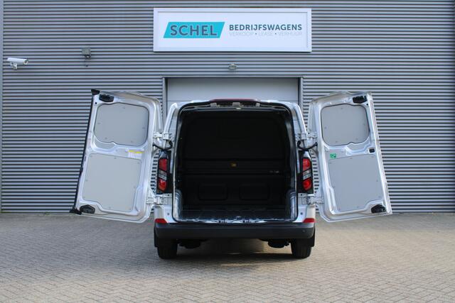 Ford TRANSIT CUSTOM 320 2.0 TDCI L2H1 Trend DC 150 pk - LED Koplampen - 5 Zits - 2x Schuifdeur - Stoelverwarming - Privacyglass