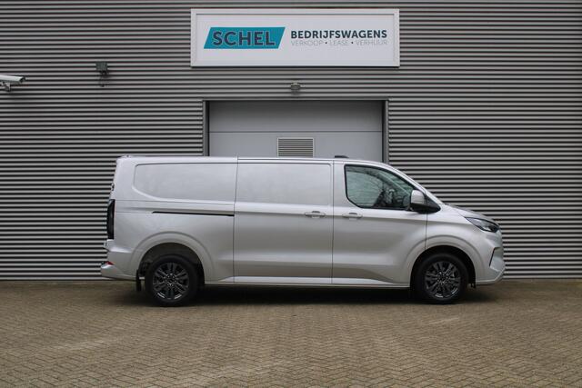 Ford TRANSIT CUSTOM 320 2.0 TDCI L2H1 Limited 150pk - 2x Schuifdeur - Adaptive Cruise - Verwarmd stuur - Blind spot - Navigatie - Camera - Draadloos laden - Rijklaar