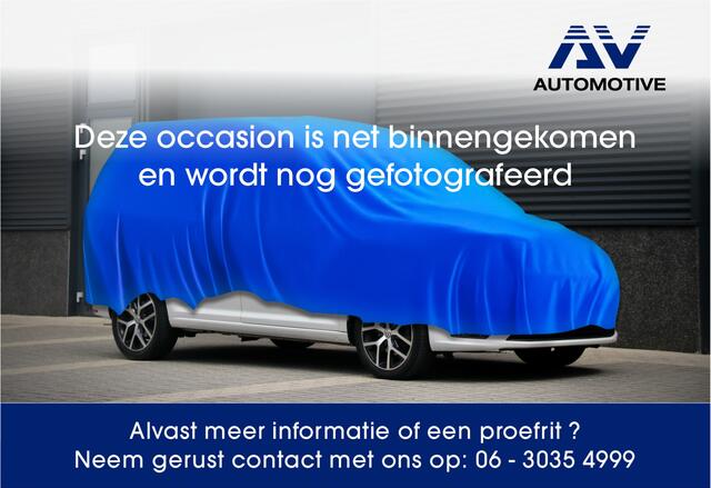 Ford TRANSIT CUSTOM 320 2.0 TDCI L2H1 Raptor Edition | Bi-Xenon | CarPlay | Navigatie | Camera | Stoelverwarming | Dodehoek detector | DAB | 3-Zitter | Dealer onderhouden