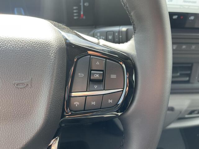 Ford TRANSIT CUSTOM 320 2.0 TDCI L2H1 Trend SCI Automaat 170pk | DC | Snoeks Dubbele Cabine Luxe | Adaptive cruise control | Dubbele schuifdeur | 8-weg bestuurderstoel + passagiersstoel | Stoelverwarming | Dodehoeksensoren | Navigatie | Electrictrich inklapbare spiegels | 1