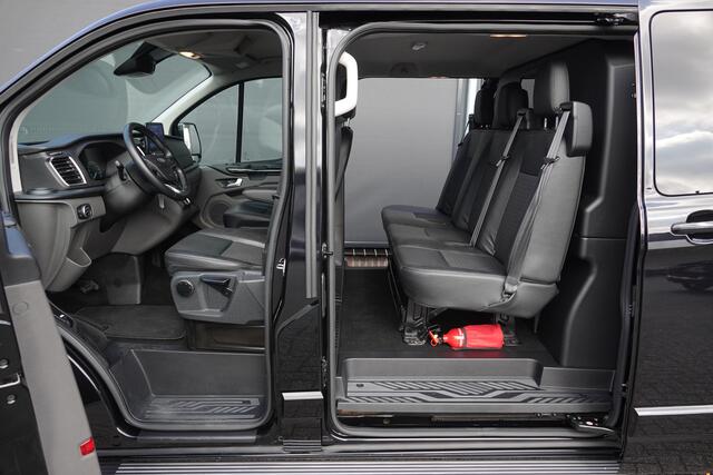 Ford TRANSIT CUSTOM L1H1 2.0Tdci 185Pk Aut.| Sport | Dubbel Cabine | 2xSchuifdeur | Achteruitrijcamera | Treeplanken | 17''