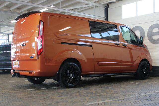 Ford TRANSIT CUSTOM 320 2.0 L2H1 Limited DC | Incl. 12 maanden garantie | Dubbele cabine | Cruise control | Climate control | Stoelverwarming | Trekhaak | Parkeercamera | Maxton lip | Apple carplay/Android auto | DAB | Winterset |