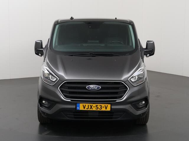 Ford TRANSIT CUSTOM 320 2.0 TDCI Aut. | L2 H1 | Platinum Edition | DC | LM Velgen | Schuifdeur L+R | Lederen bekleding | Navigatie | Parkeercamera | 5-zits