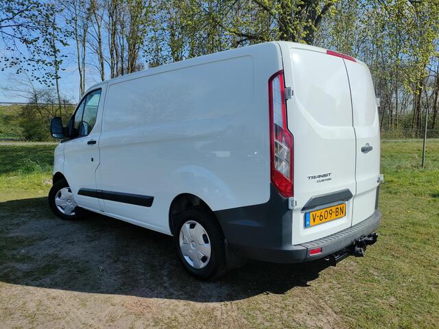 Ford TRANSIT CUSTOM 290 2.2 TDCI L1H1 Ambiente | AIRCO | CAMERA | TREKHAAK |