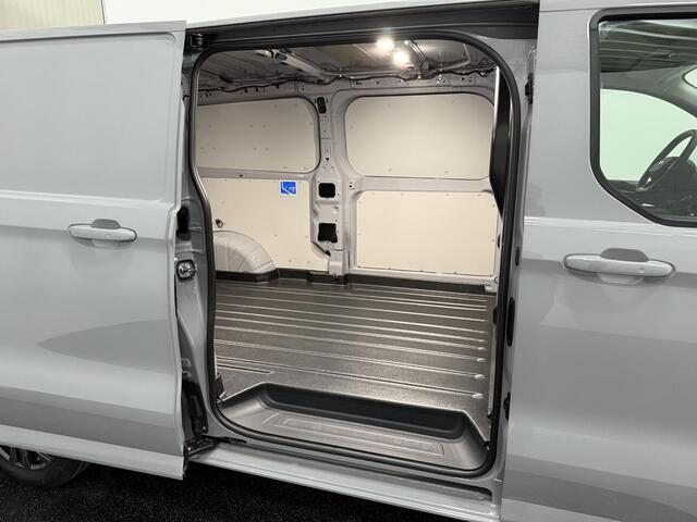 Ford TRANSIT CUSTOM 320 2.0 TDCI L2H1 Limited met o.a. Handmatige regeneratie roetfilter, 17 inch lichtmetalen velgen, Stoel- en stuurverwarming, Adaptieve cruisecontrol, dodehoekdetectie (BLIS) en een Achteruitrijcamera